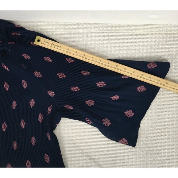 Catherines Petite Womens Top Size 2XWP Navy Blue Red Boho Print Bell Sleeve - Picture 11 of 14